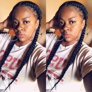 Meet your Posher, Ebony